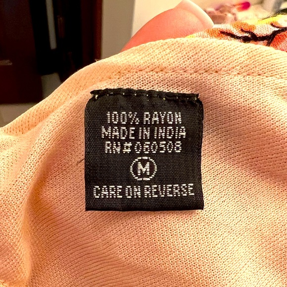 Vibrant Floral Crop Tank Top - Picture 3 of 3